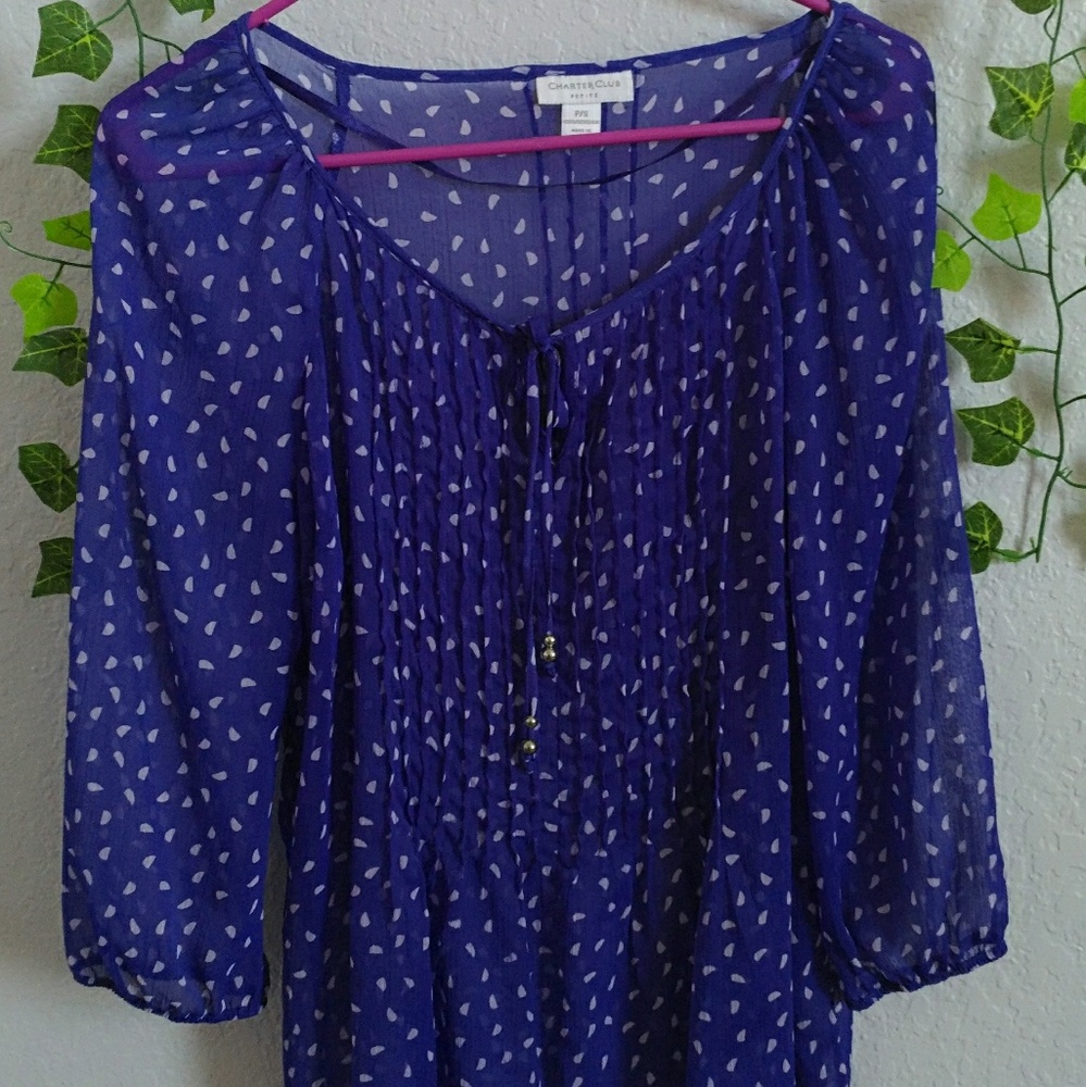 Darling blue polka dot top